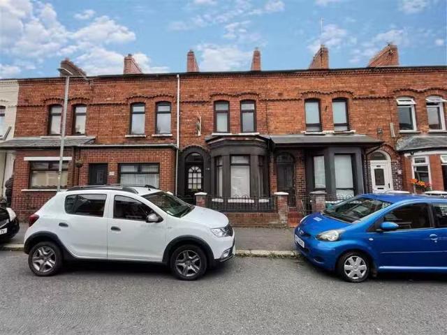 19 Hawthorn Street