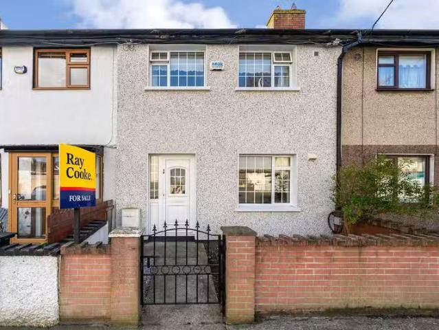 19 Hazelcroft Road, Finglas, Dublin 11 is for sale