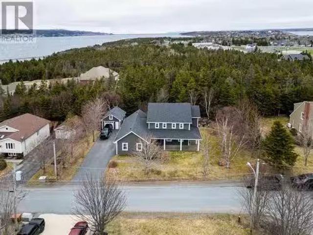19 Heneys Pond Road, Bay Roberts, NL, A0A 1G0 house for sale.