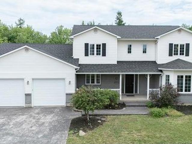 19 Howe Cres, Oromocto, NB, E2V 2S1 house for sale | Listing ID NB144436 | Royal LePage
