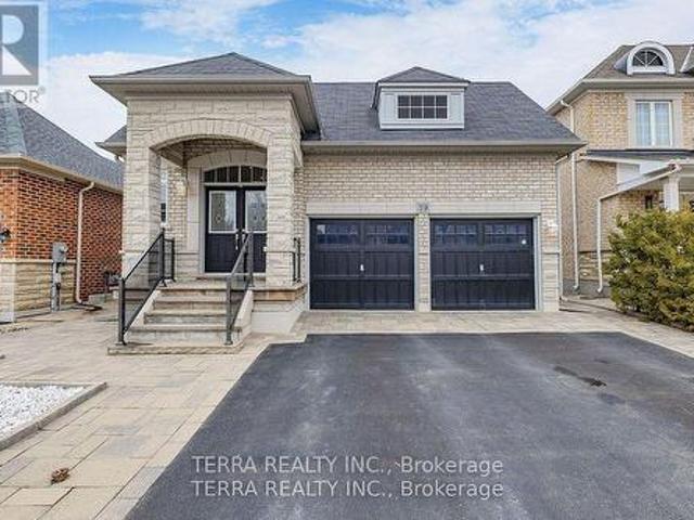 19 Isaiah Drive, Vaughan, ON, L4H 0C3 house for sale | Listing ID N12118 | Royal LePage