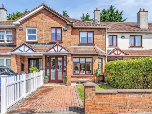 19 Knightswood, Santry, Santry, Dublin 9, D09K2N3 is for sale