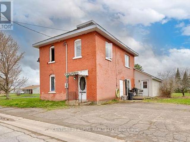 19 Lacroix Bay Road, Whitewater Region, ON, K0J 2L0 house for sale | Listing ID X12122 | Royal LePage