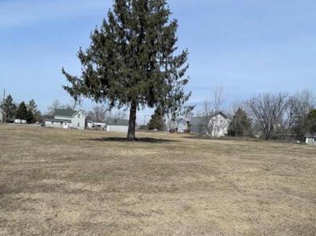 19 Lila Street, Montague, ON, K7A 2X2 vacant land for sale | Listing ID X12957 | Royal LePage