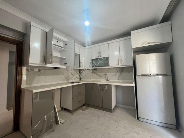 19 Mayıs Cadde Üzerinde Acilll Satılık 3+1 Daire