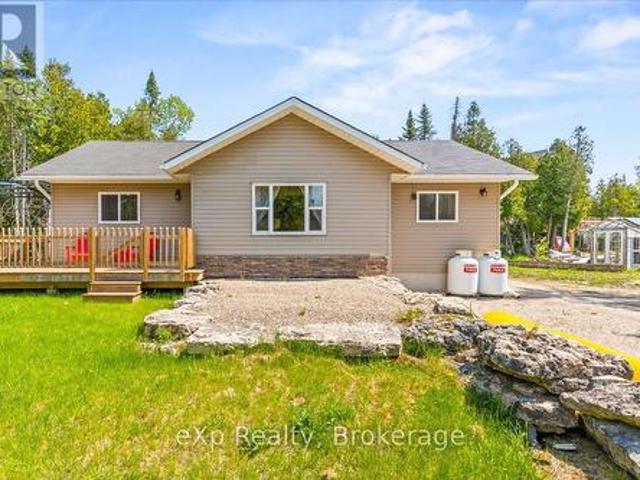 19 Murray Avenue, Northern Bruce Peninsula, ON, N0H 1W0 house for sale | Listing ID X11975 | Royal LePage