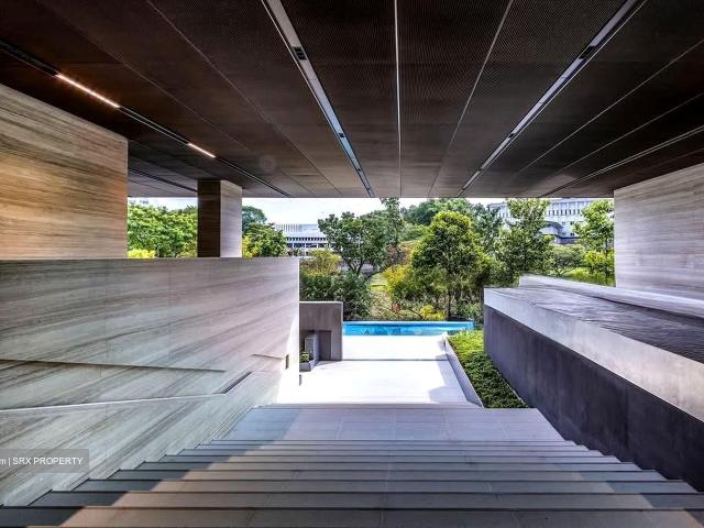 19 Nassim D10, Apartment
