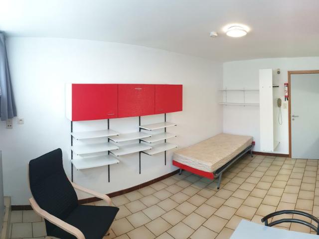 19 Opvoe­dingstraat 159