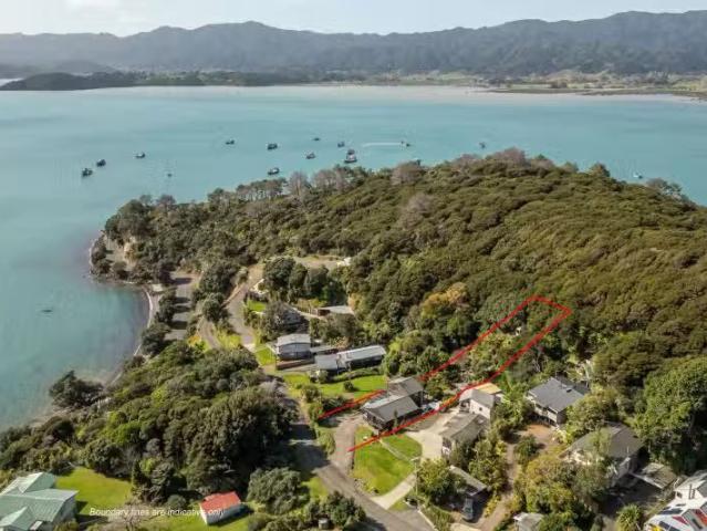 19 Puriri Road, Coromandel, Thames Coromandel