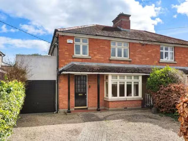 19 Ramleh Villas, Milltown Road, Milltown, Dublin 6, D06XR65 i.