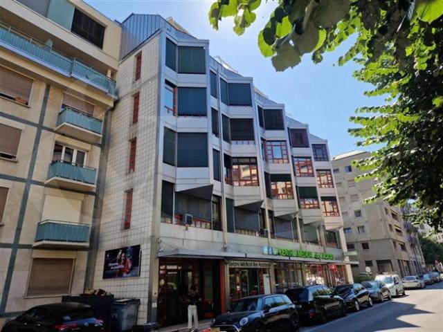 19 Rue des Epinettes, Sicheres Kellerdepot
