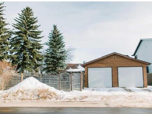 19 Sands Street, Rochon Sands, AB, T0C 3B0 house for sale | Listing ID A2194 | Royal LePage