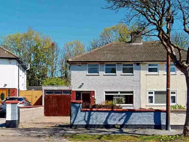 19 Shanliss Drive, Santry, Dublin 9
