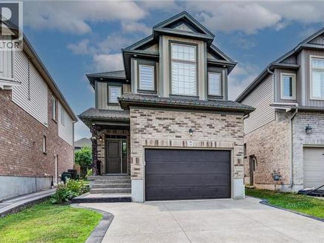19 Springcreek Street, Kitchener, ON, N2A 0G3 investment for sale | Listing ID 40850 | Royal LePage