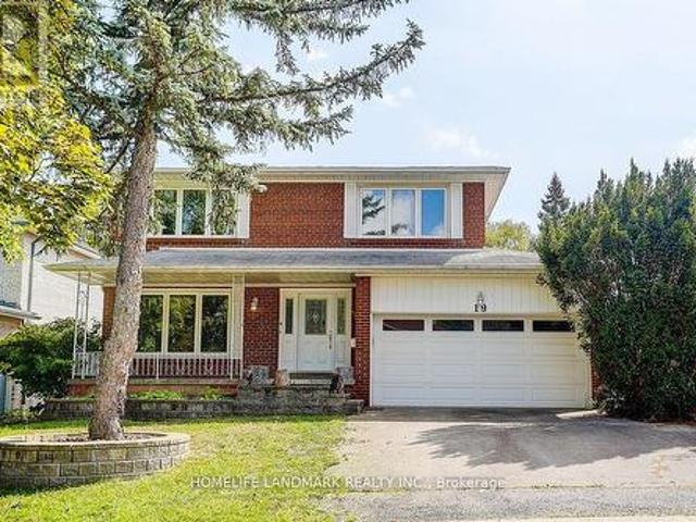 19 Stubbs Drive, Toronto, ON, M2L 2R2 house for lease | Listing ID C13583 | Royal LePage