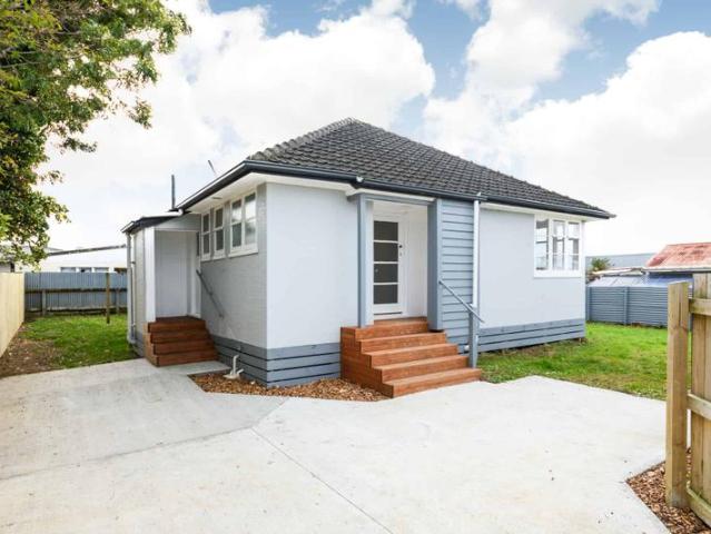 19A Clyde Crescent, Roslyn, Palmerston North City For Sale