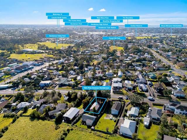 19A Pine Avenue, Henderson, Waitakere City