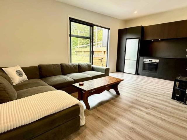 19B 1 East Street Unit Utilities included