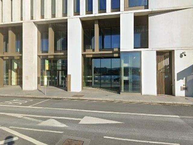 1 m2 office space for sale in Dublin 1