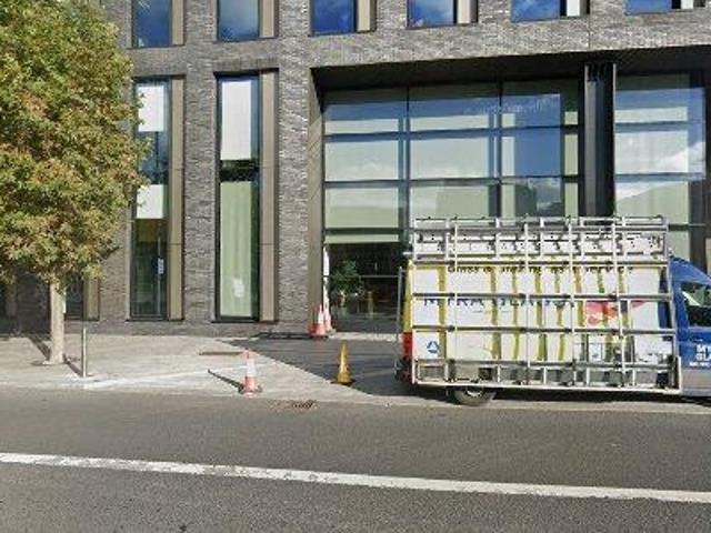 1 m2 office space for sale in Dublin 1