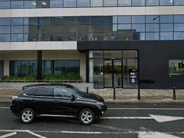 1 m2 office space for sale in Dublin 1