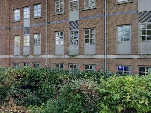 1 m2 office space for sale in Dublin 4