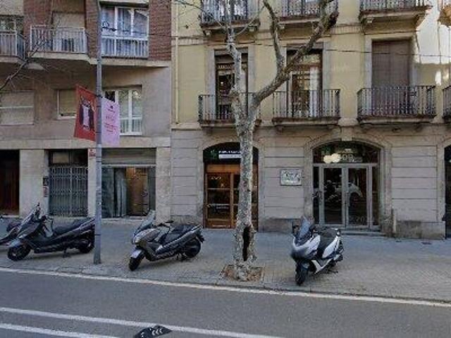 1 m2 office space for rent in Barcelona Eixample