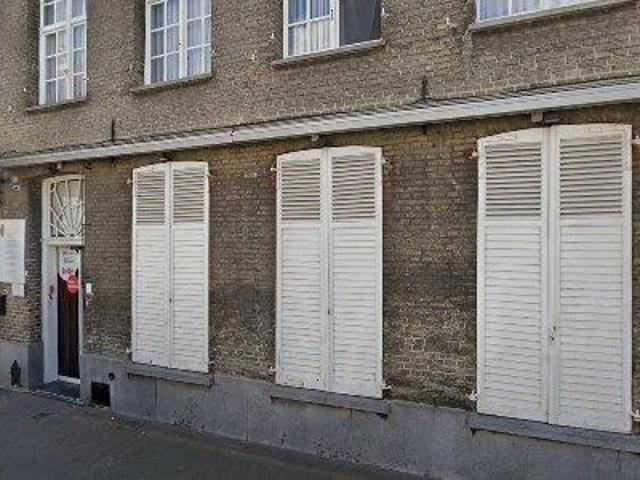1 m2 coworking space for rent in Veurne