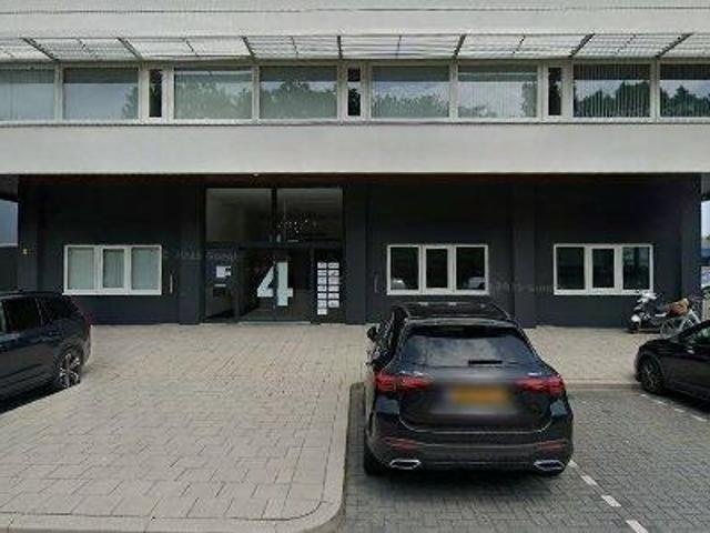 1 m2 coworking space for rent in Zwijndrecht