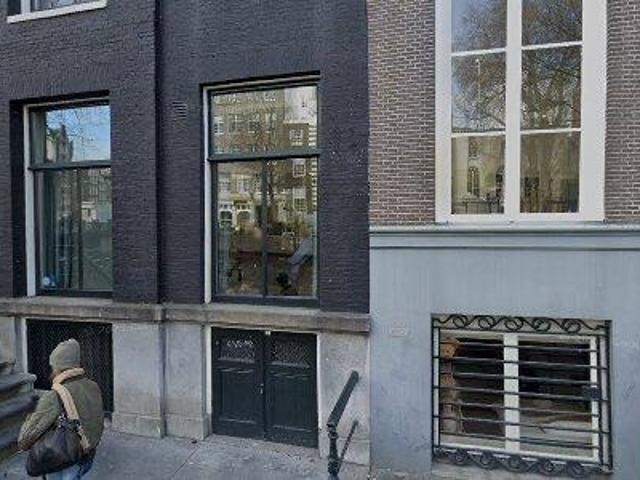 1 m2 coworking space for rent in Amsterdam Centrum