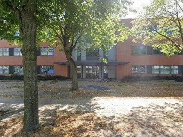 1 m2 coworking space for rent in Amsterdam Zuidoost