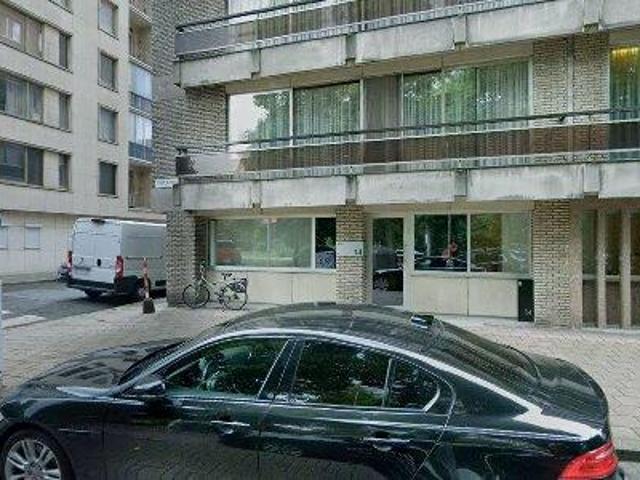 1 m2 coworking space for rent in Antwerp Berchem