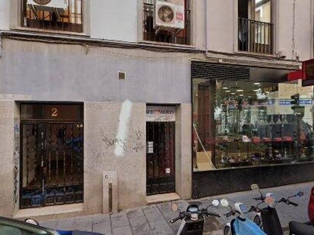 1 m2 coworking space for rent in Madrid Chamberí