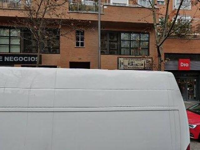 1 m2 coworking space for rent in Madrid Ciudad Lineal