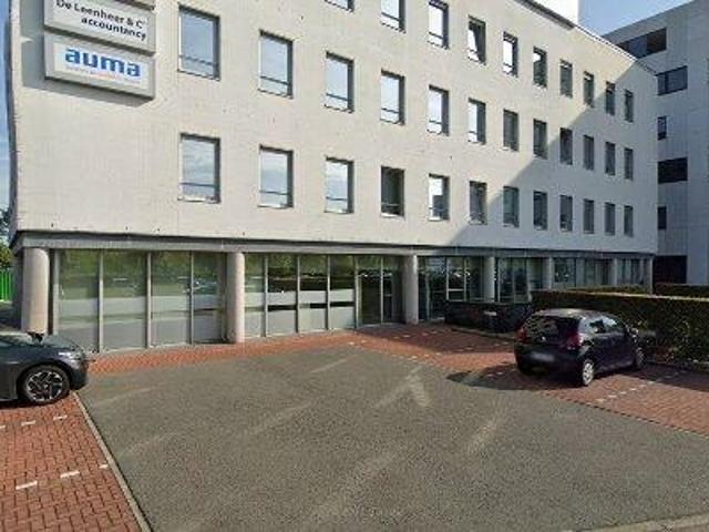 1 m2 coworking space for rent in Roeselare