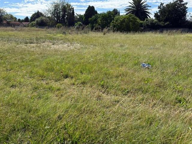 1 m² Land available in Vanderbijlpark SE