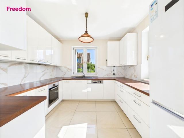 Ul. 1 Maja 260,14 m², Pasym