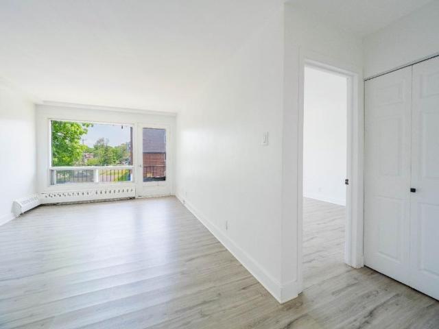 1 MOIS GRATUIT Moderne & abordable proche de tout à Anjou Montreal appartement / logement à louer