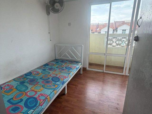 1 Month DepositZero Deposit Setia Alam Room RentLocation NearbySetia City Mall, Sun Suria, Top Glove, Setia Taipan