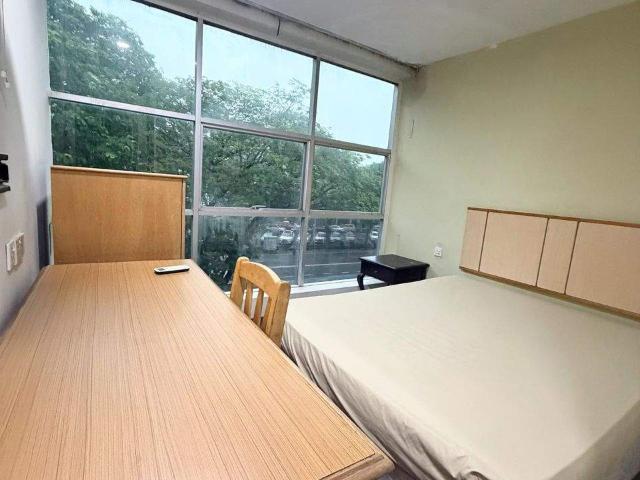 1 month DEPOSIT ️Walk 7 mins to IOI Puchong LRT Room with Private Bathroom for Rent