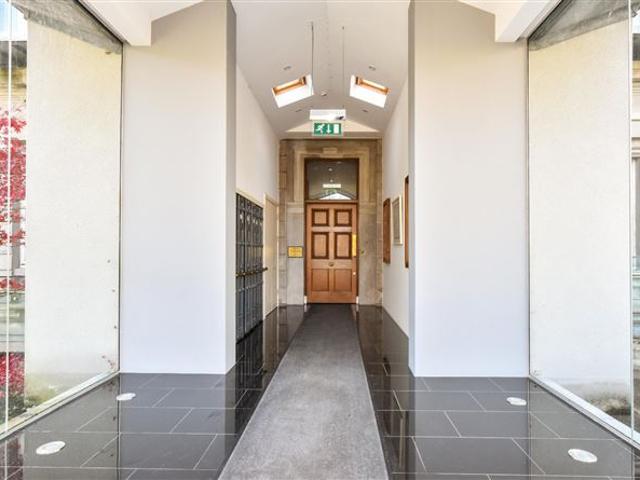 1 Mount Eaton House, Taylors Hill Road, Galway City O'Donnellan & Joyce Auctioneers Ltd 4912 MyHome. Ie Residential