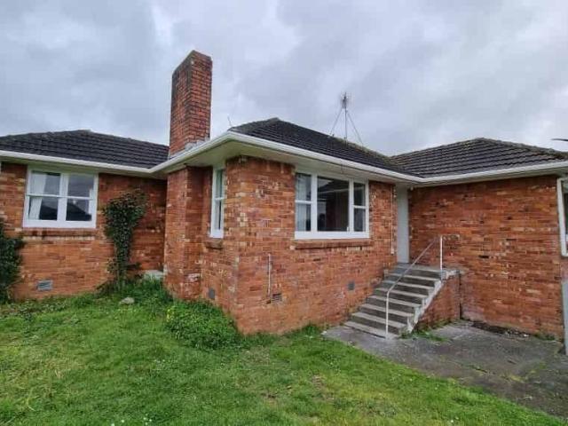1 Mountfort Street, Manurewa