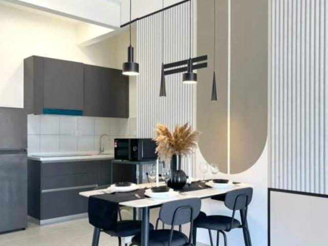 1 MRT Line To TRX, UPM, Cyberjaya & Putrajaya Stations | Master Room | Meta Residence | MRT Putra Permai