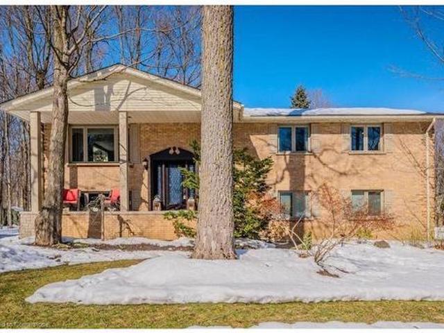 1 Nuthatch Place, Elmira, ON, N3B 3G5 house for sale | Listing ID 40701 | Royal LePage
