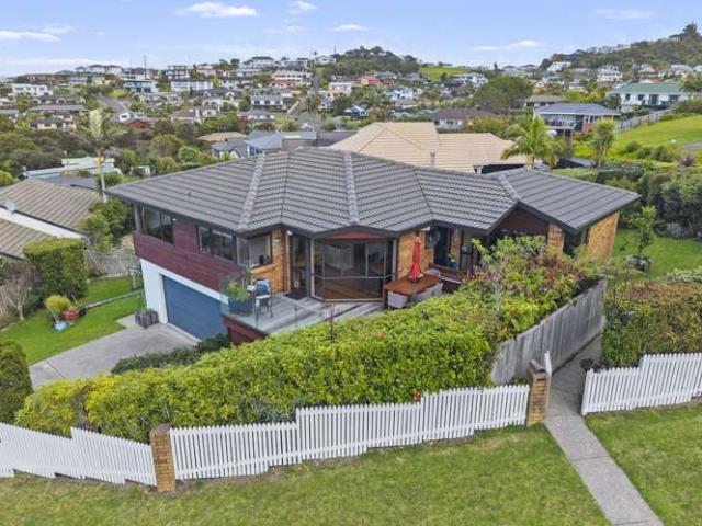 1 Ascot Way, Orewa, Rodney