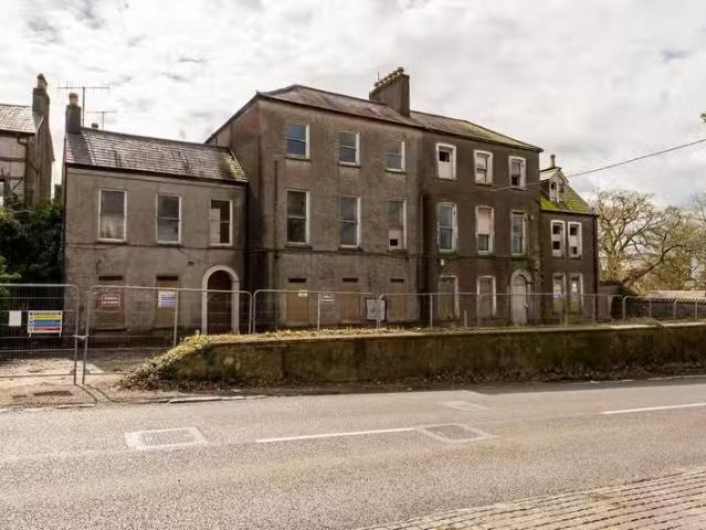 1 Ashton Place, Blackrock Road, Blackrock, Co. Cork, T12YR96 i.