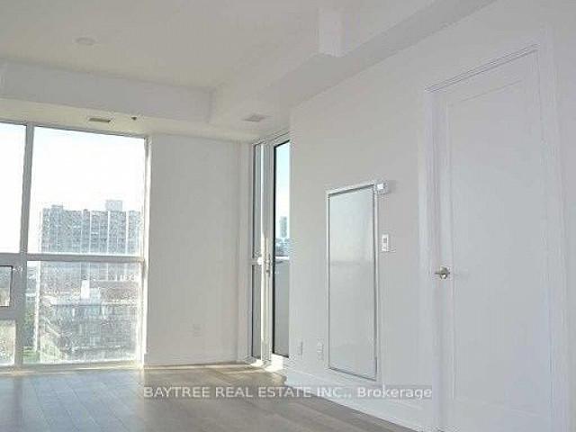 1 Bdrm Condo Unit In The Heart Of Downtown Toronto