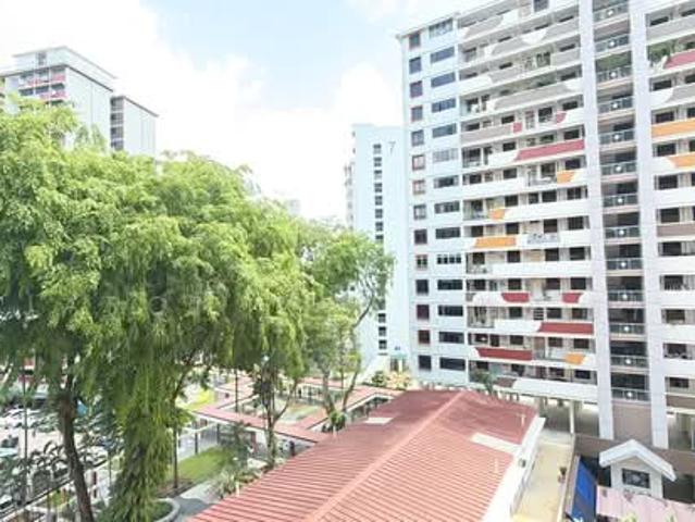 1 Beach Road HDB Apartment For Sale, $475,000, 3 Bed 2 Bath 731 sqft $650.00 psf