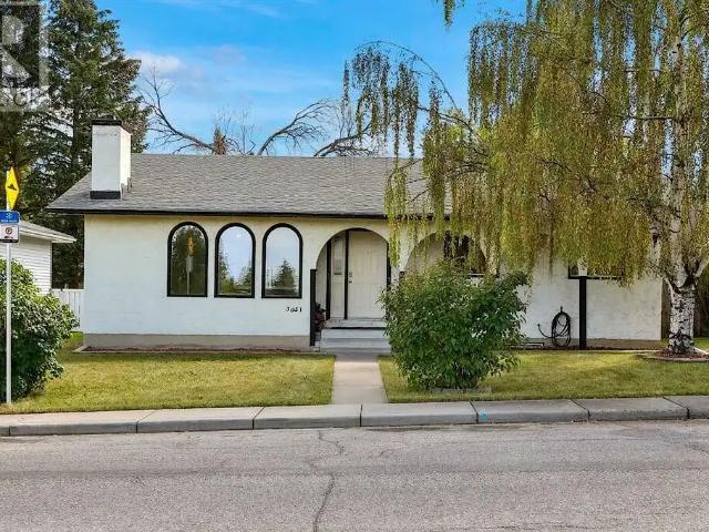 1 BED+1 HUGE ROOM+1 BATH Basement Unit