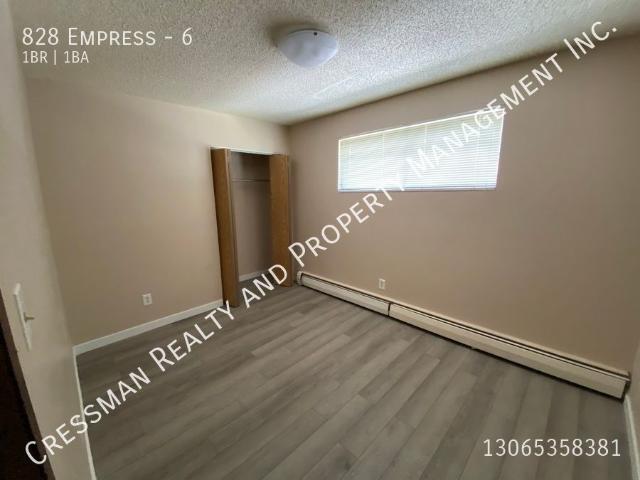 1 bed, 1 bath APARTMENT located in Rosemont, Regina, SK